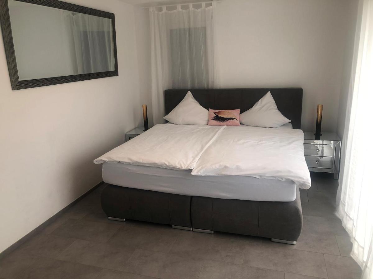Hotel Hippel Krone Kerzers Ngoại thất bức ảnh